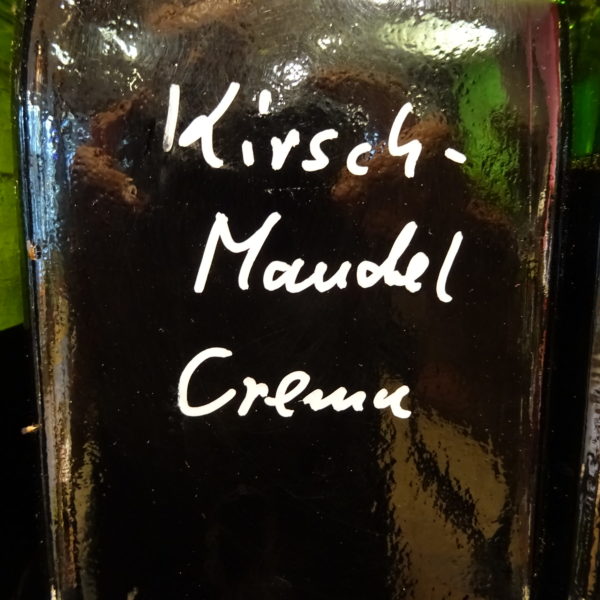 Kirsch Mandel Crema